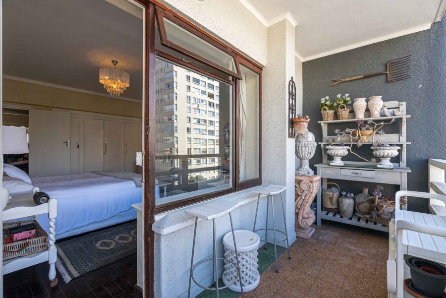 To Let 2 Bedroom Property for Rent in Sea Point Western Cape